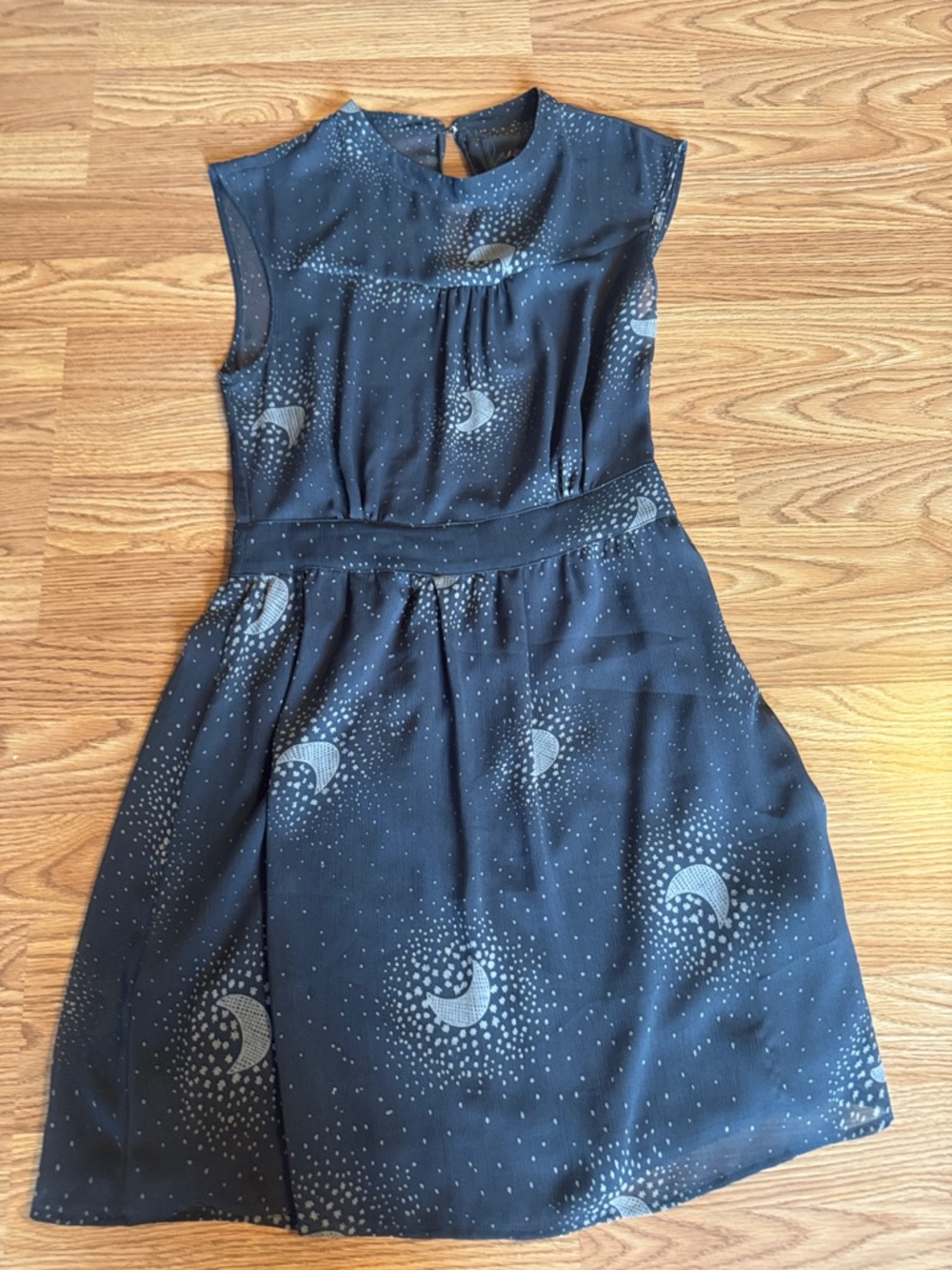 Sheer blue greyish Moon-Print Sleeveless Dress - Picture 6 of 8